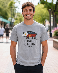 Cajun BBQ Pig T-Shirt — "Le Cassé Cajun" Retro Louisiana BBQ Tee